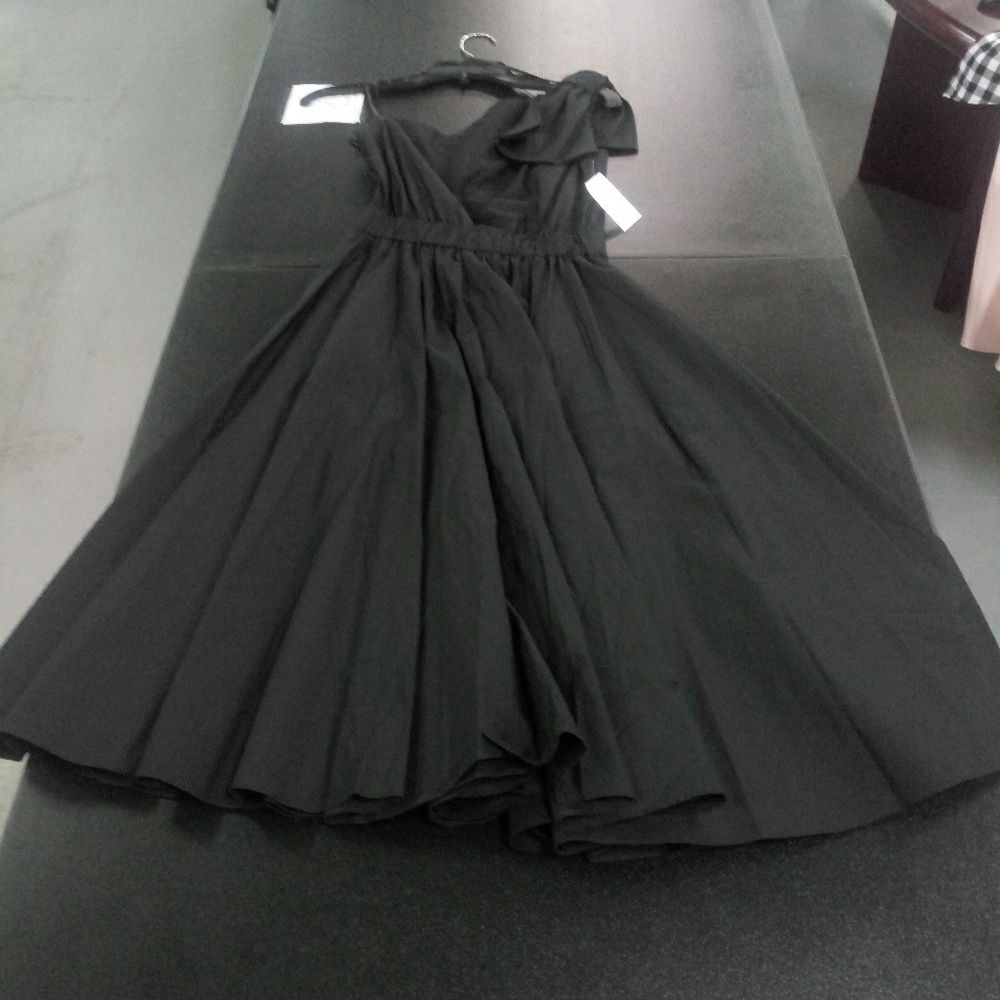 One shoulder dress